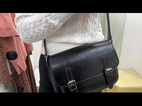 ❤️ Montaj odasında bir yapay penis ile genç orospu FeralBerry kamu mastürbasyon ❌ Sürtükler bizde ️❤